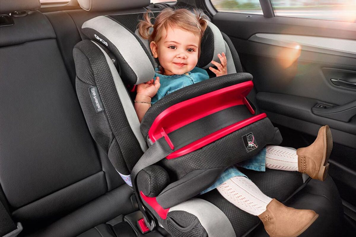 До скольки лет нужно детское кресло 2021 в машине по закону