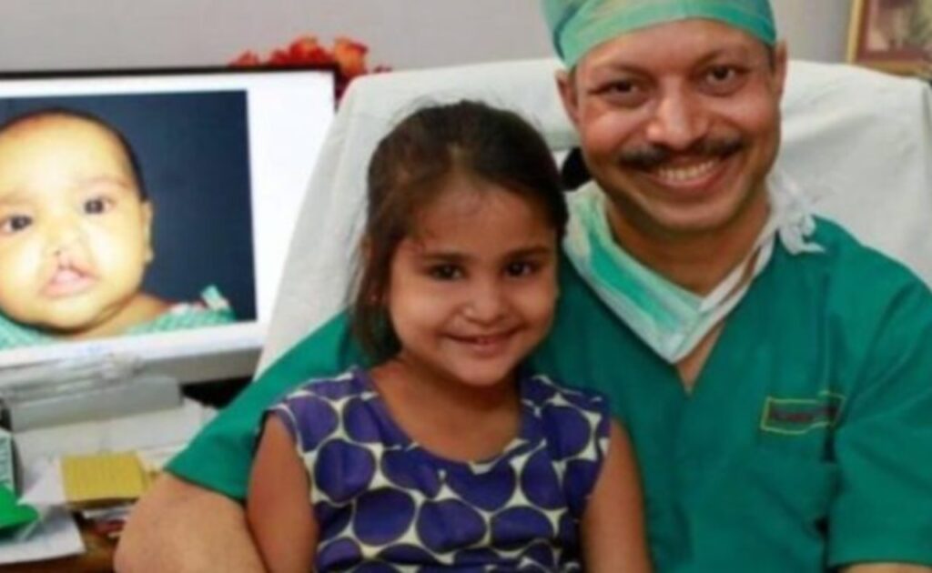 medico sorriso bambini labbro